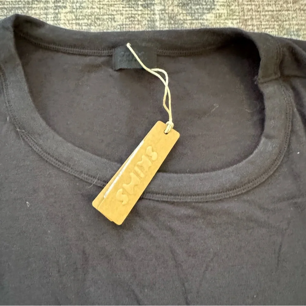 Skims Black crop muscle tank size 2x NWT - Picture 4 of 5